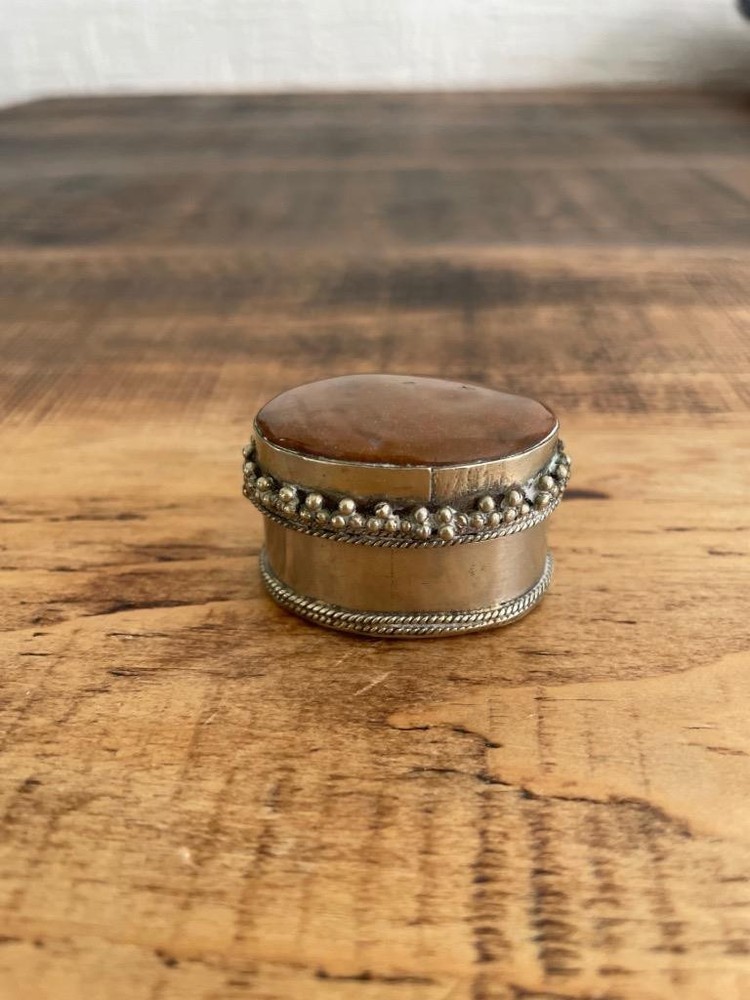Nice silver stone set pill trinket box pot