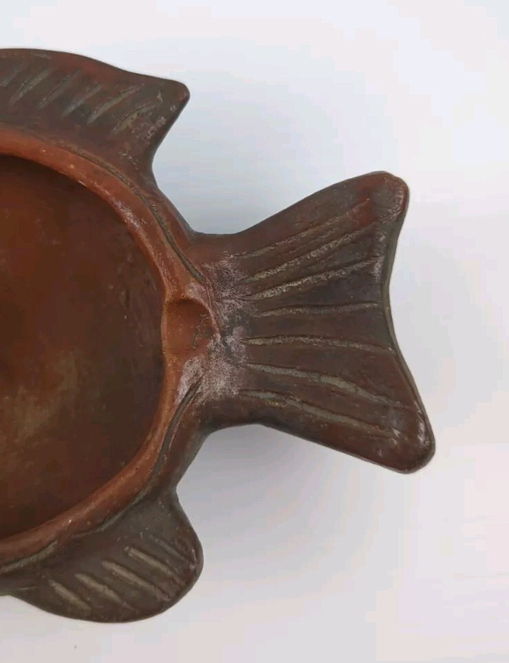 Fish Ashtray Pottery - Cast Iron Look