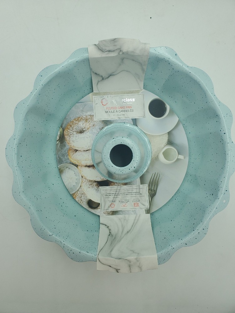 NEW Masterclass Premium Bakeware 9" Fluted Cake Pan BLUE