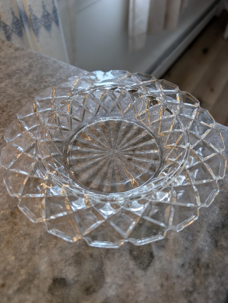 Vintage Clear Glass Ashtray Or Small Dish Scalloped Diamond Pattern