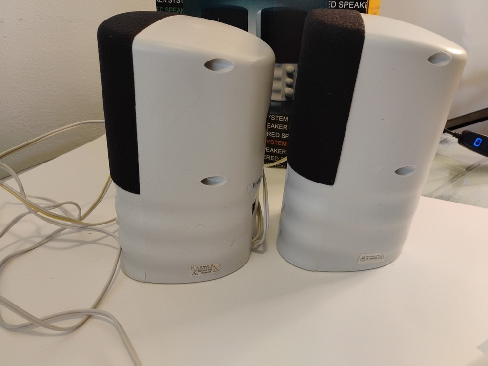 MLi-190 Super Speakers 2 Desktop White Computer