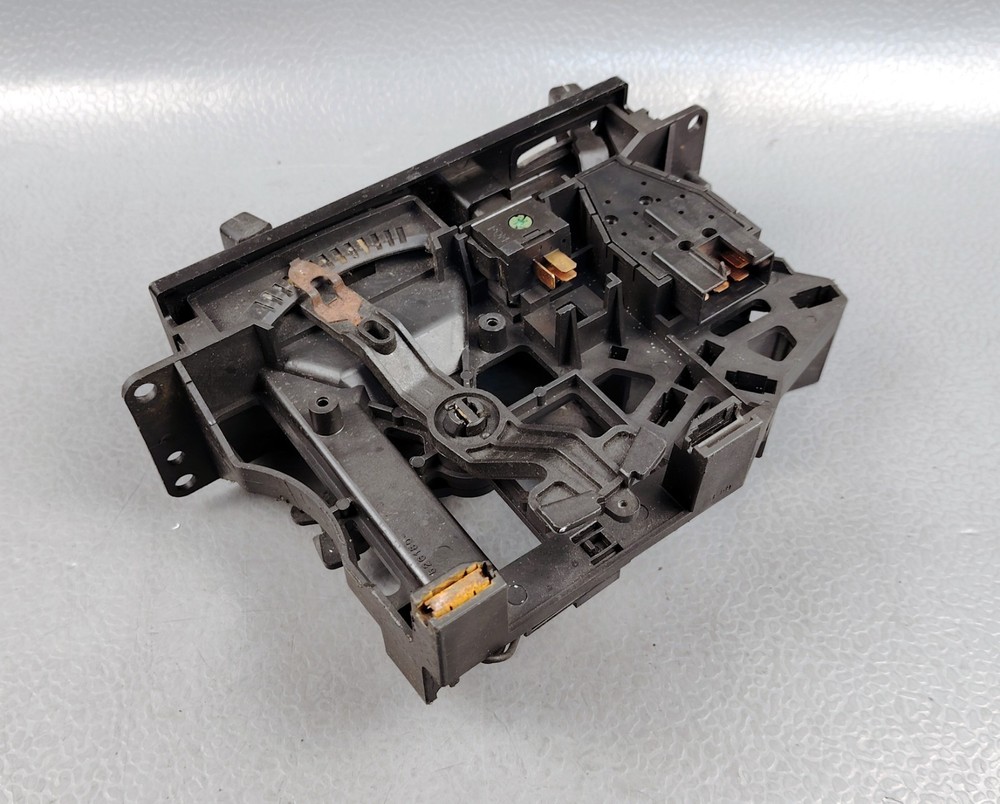 AC PANEL ISUZU NPR OLD MODEL AC/Heater Climate Controller Panel Switch Unit