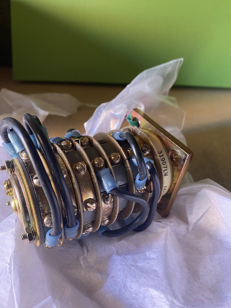 NEW ELECTROSWITCH 31907LW ROTARY SWITCH