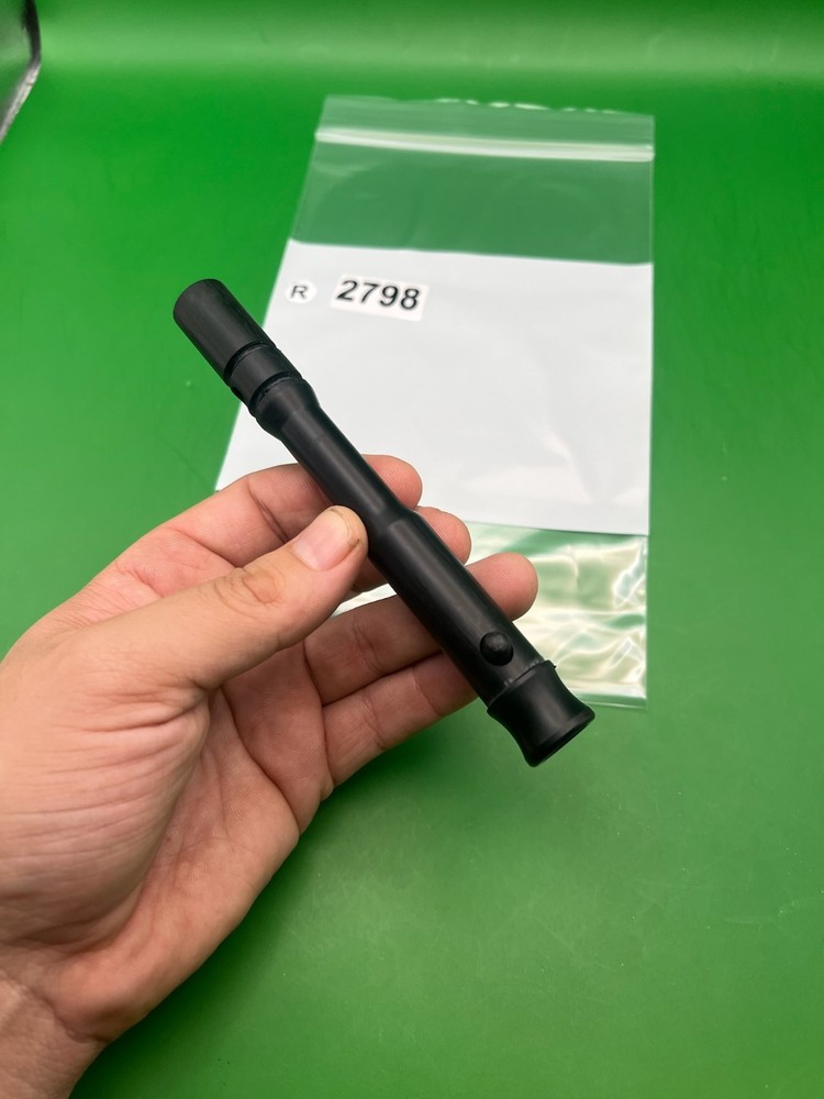 Autococker Bolt