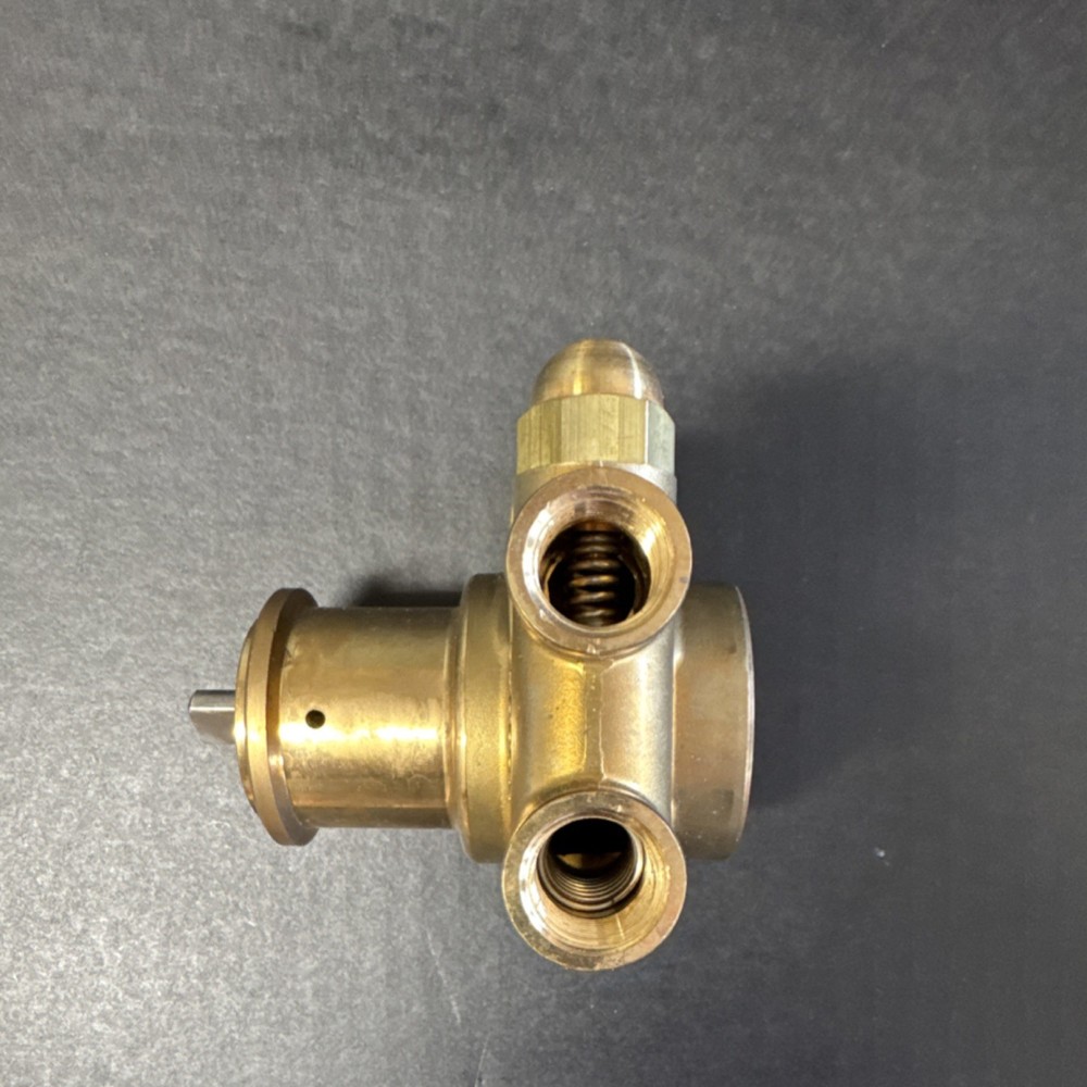 Procon Rotary Vane Pump 141A100F11AA Single Stage 250 PSI Maximum Pressure