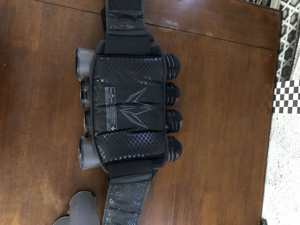 Bunkerkings Fly Pack – 4+7 Black Tentacles - Used