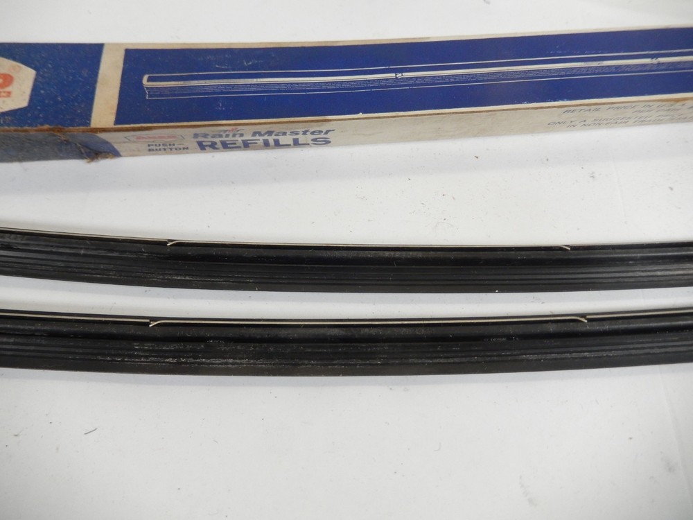 VINTAGE NOS 12" ANCO 650 PUSH BUTTON TURTLEBACK WIPER BLADE REFILL PAIR
