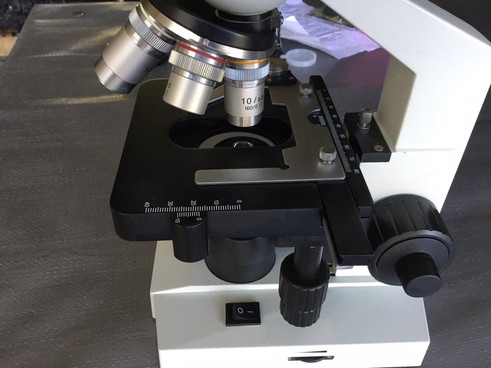 OMAX 40X–1000X Lab-Grade Microscope with Oil Immersion Objective Digital Camera