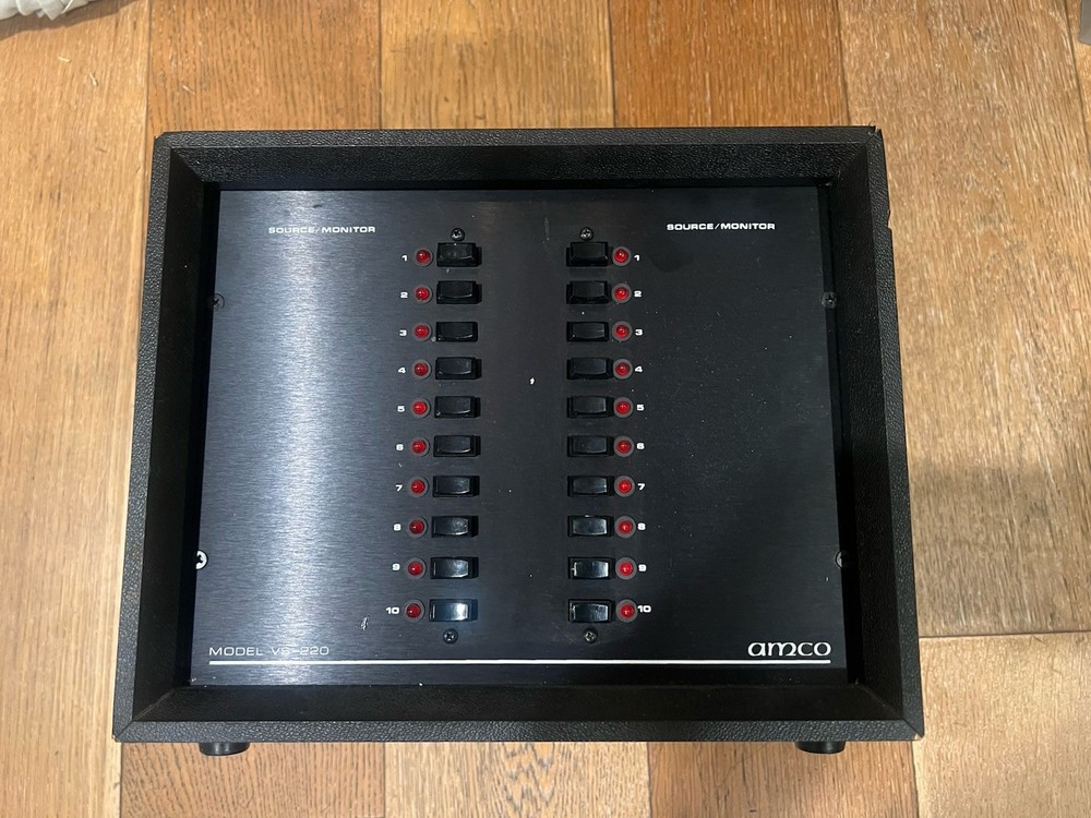 Amco Model VS-220 Vintage Amco Video & Audio Selector, Untested