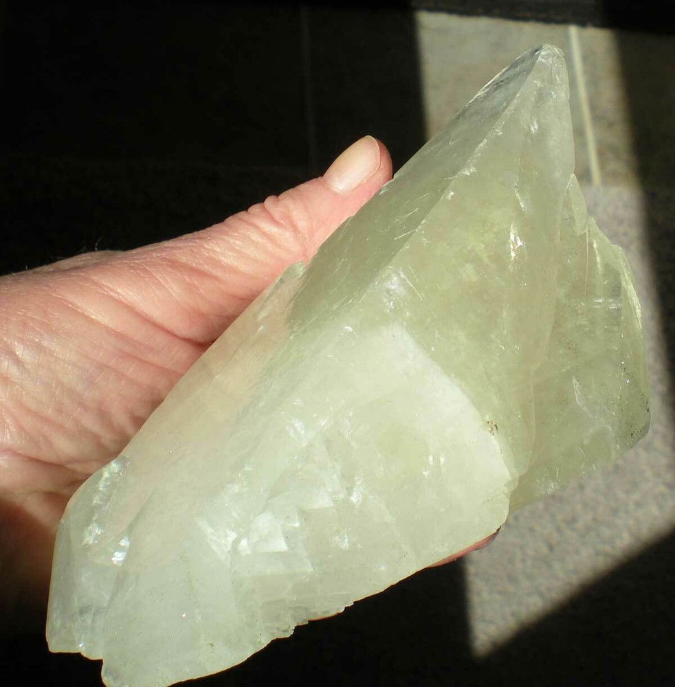 Calcite Dogtooth Crystal, Multiple Points, China xt218