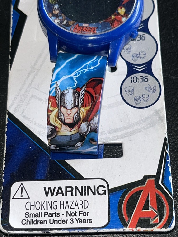 Marvel Avengers Flashing Character LCD Watch Untested