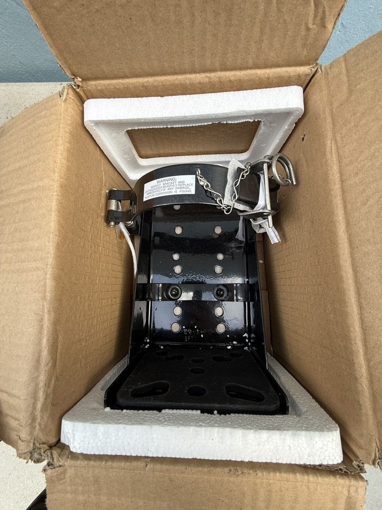 KIDDE 366242 Fire Ext. Bracket,Steel 5T909