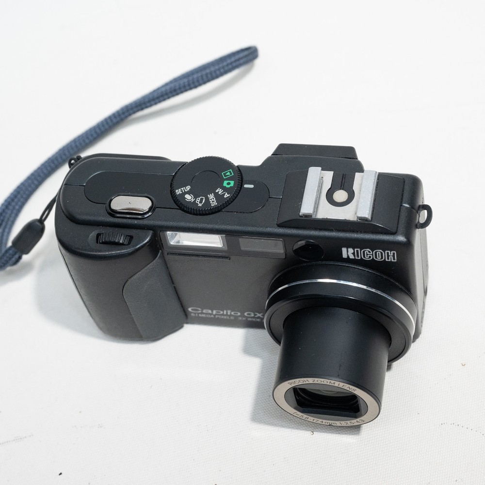 Ricoh Caplio GX Digital Compact Camera CCD 5.1 MP - Tested & Excellent!