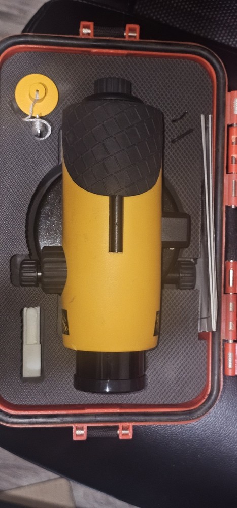 CST/Berger 24X Automatic Level w/ Hard Case