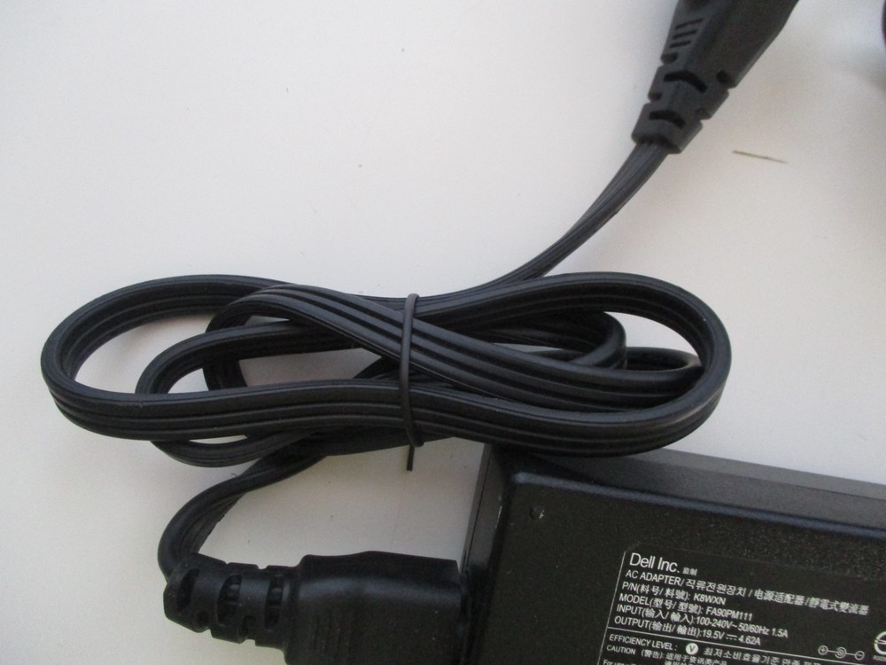 Dell AC/DC Adapter Model FA90PM111 with Output 19.5V 4.62A