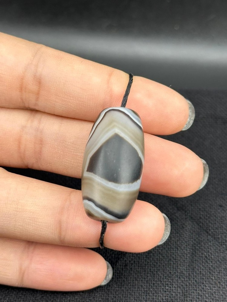 Authentic Ancient Banded Agate Stone Dzi Bead in Good Condition