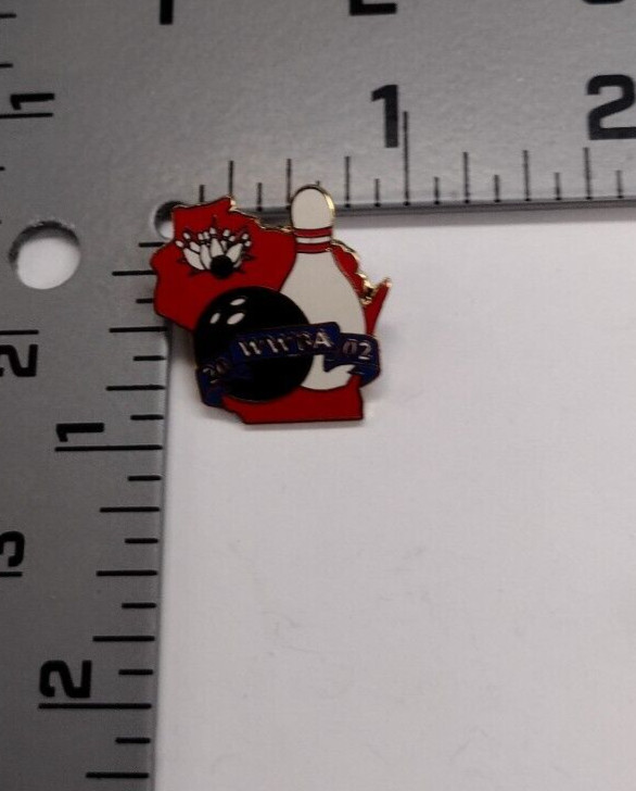 2002 WWBA Bowling Lapel Pin