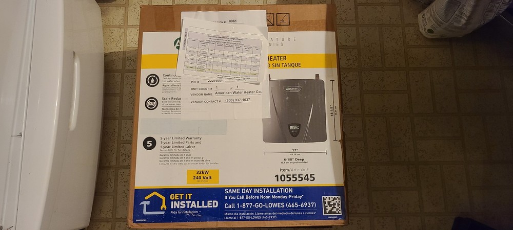 A. O. SMITH R4MR 320E Tankless Hot Water Heater 4-Chambers 32 KW 240v