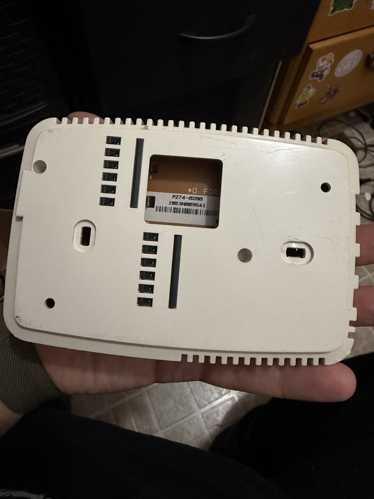 Totaline Digital Programmable Thermostat P274-0200