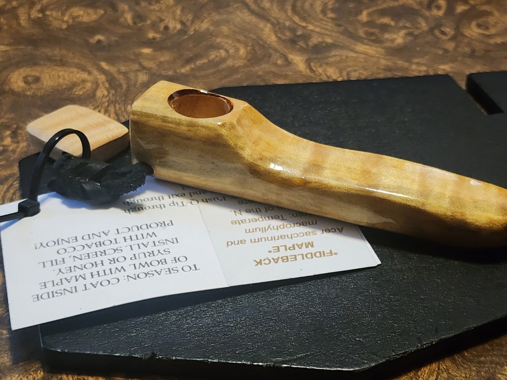 Bearstone Pipes Handmade Smoking Pipe Fiddleback Maple 4" Medium Size
