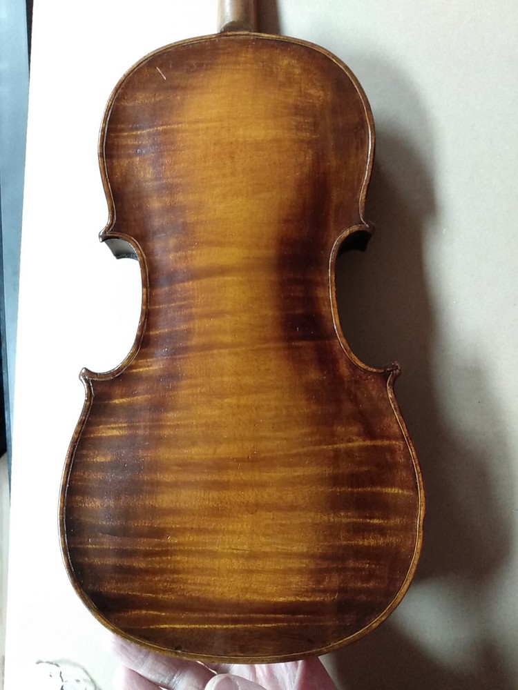 Fine Antique Saxon Violin