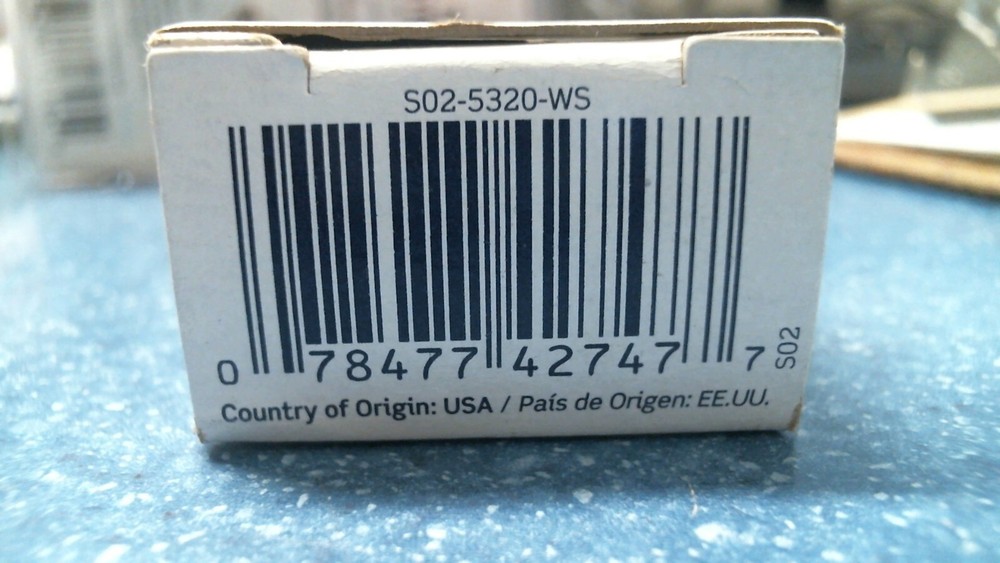 Leviton Standard Outlet, White (5320) FS