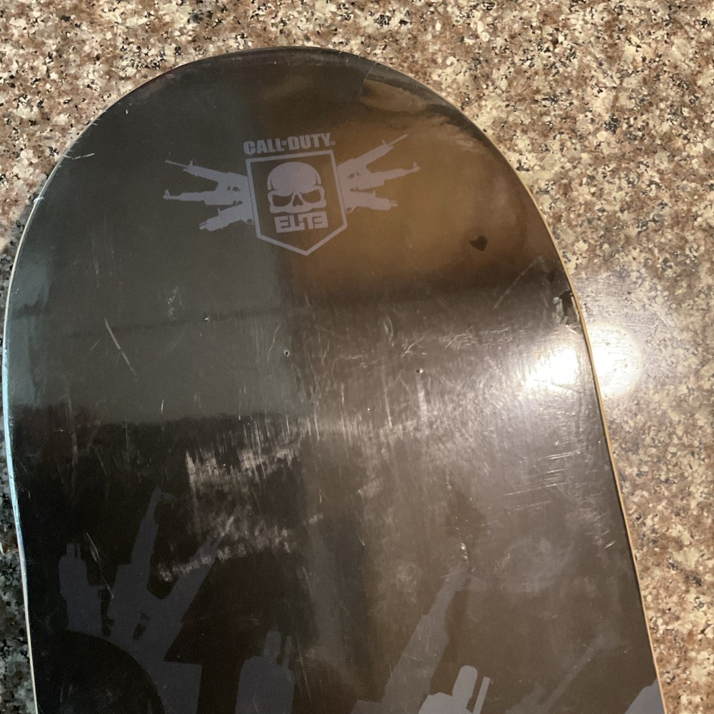 CALL OF DUTY SKATEBOARD DECK STILL IN WRAPPER 31x7.75