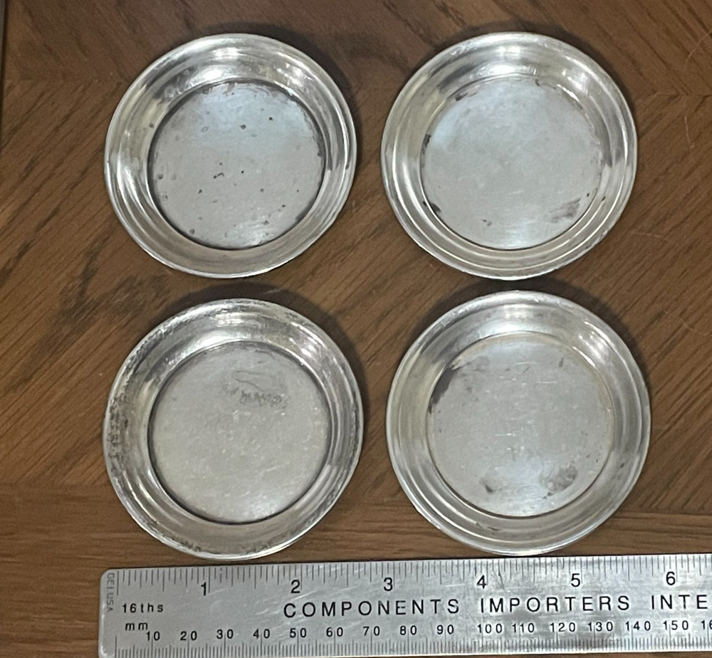 4  Sterling Silver Butter Pats   82 g