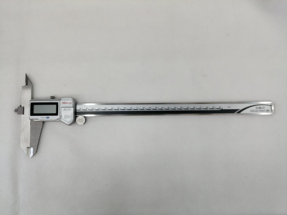 MITSUTOYO Caliper NTD10-30PMX Precision Measurement Tool
