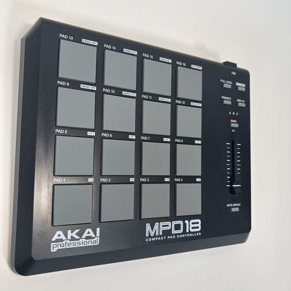 AKAI Professional MPD18 Compact USB MIDI Pad Controller - No Cords
