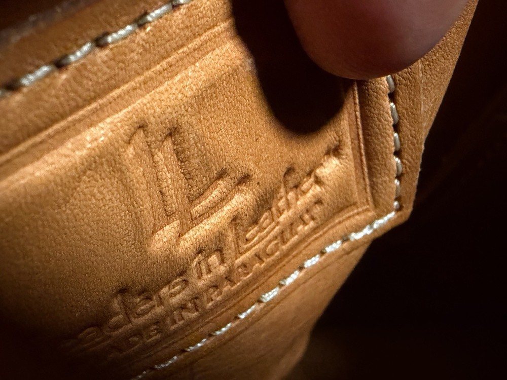 Hand Tooled Leather Purse: Vintage