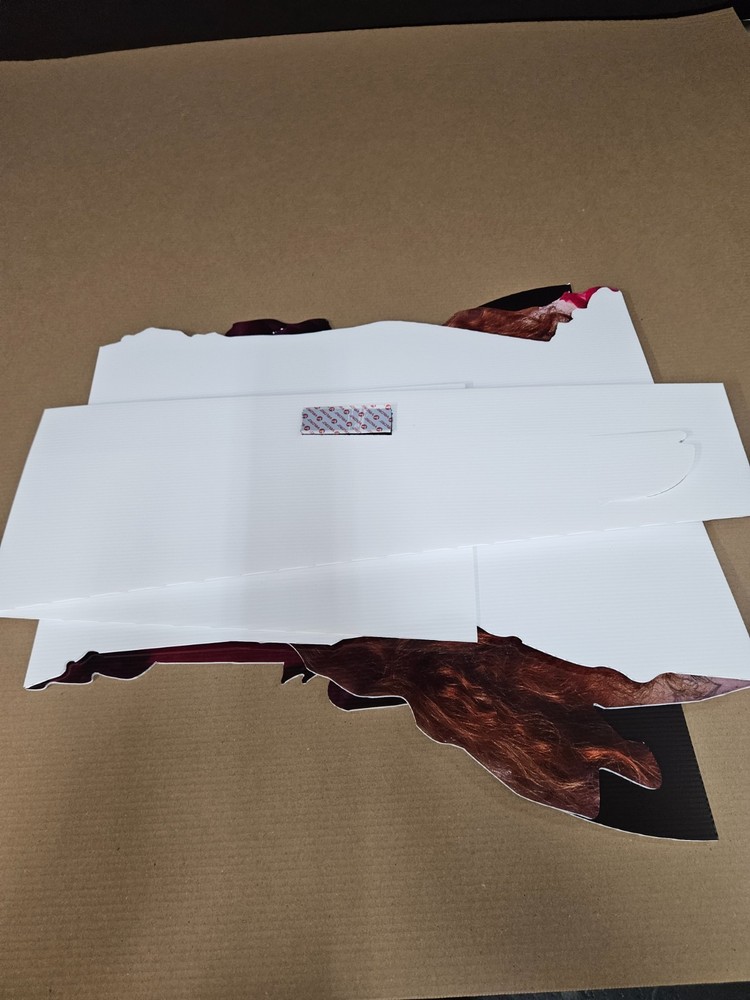 Life-Size Cardboard Cut-Out – Noah Kahan / Foldable / Self Standing