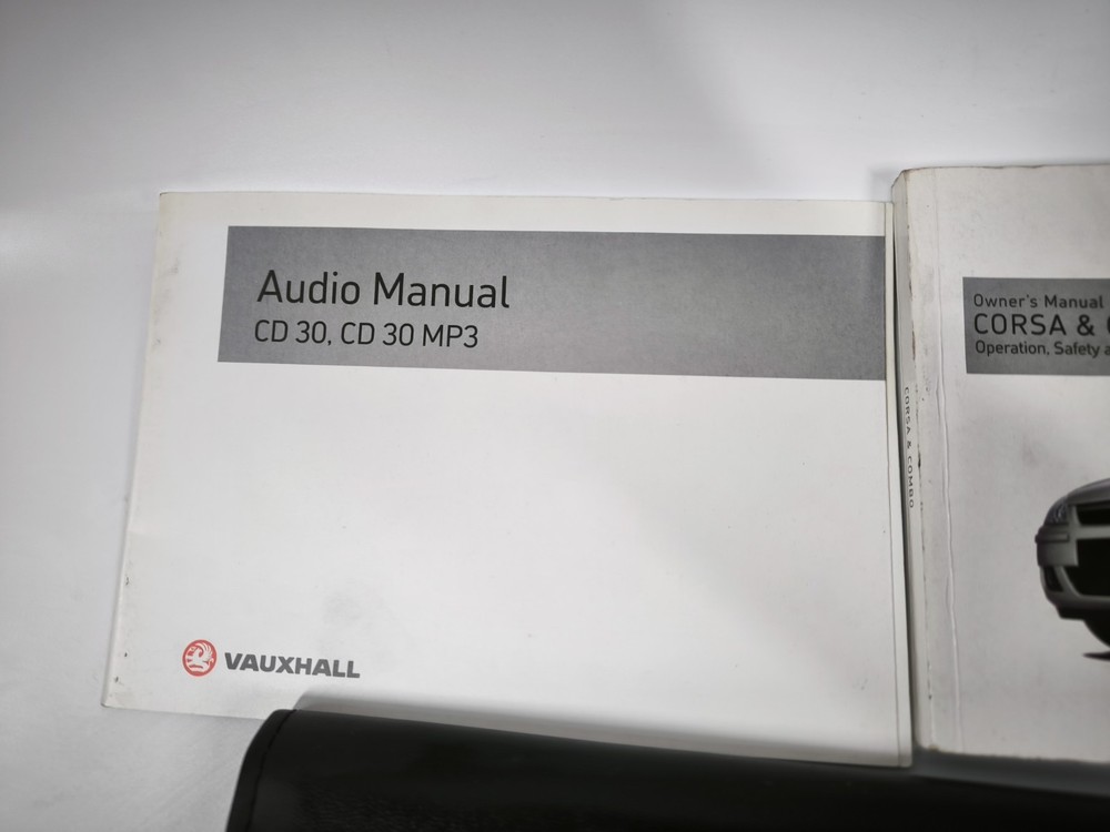 Vauxhall Corsa & Combo Handbook Pack 2005