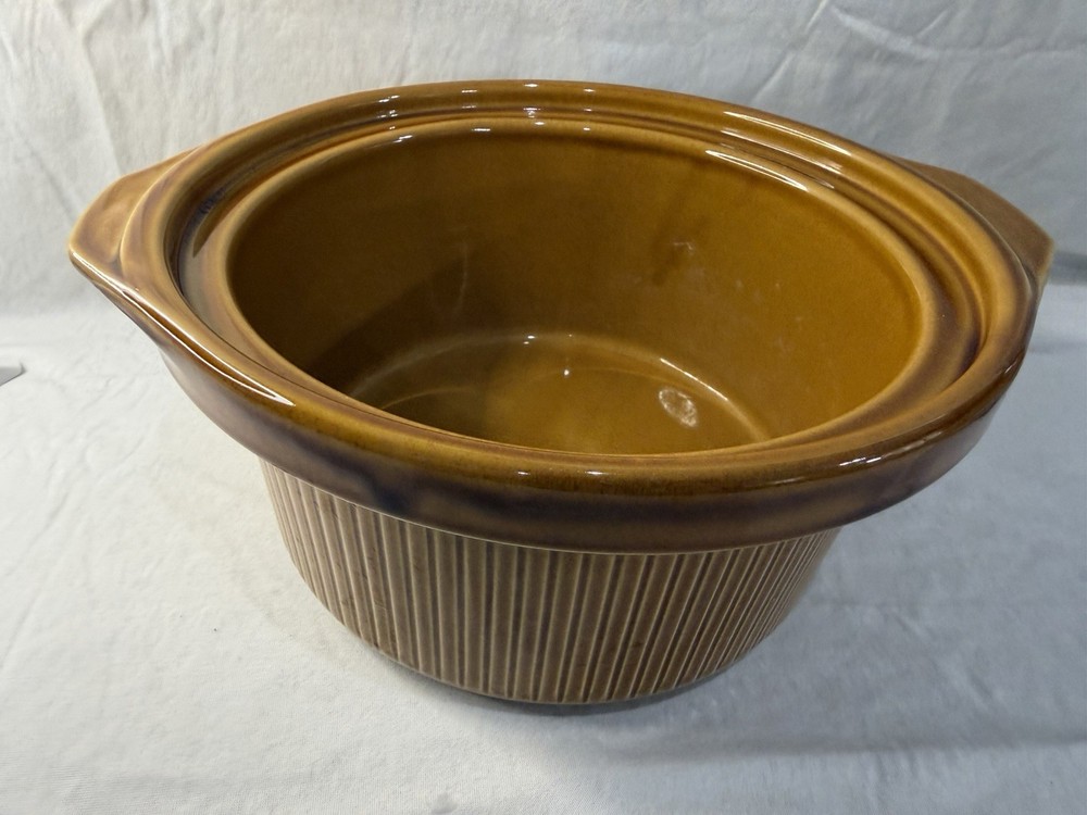 Rival Crock Pot Replacement 4 Quart Brown Round Stoneware Insert Liner W/2 Lids