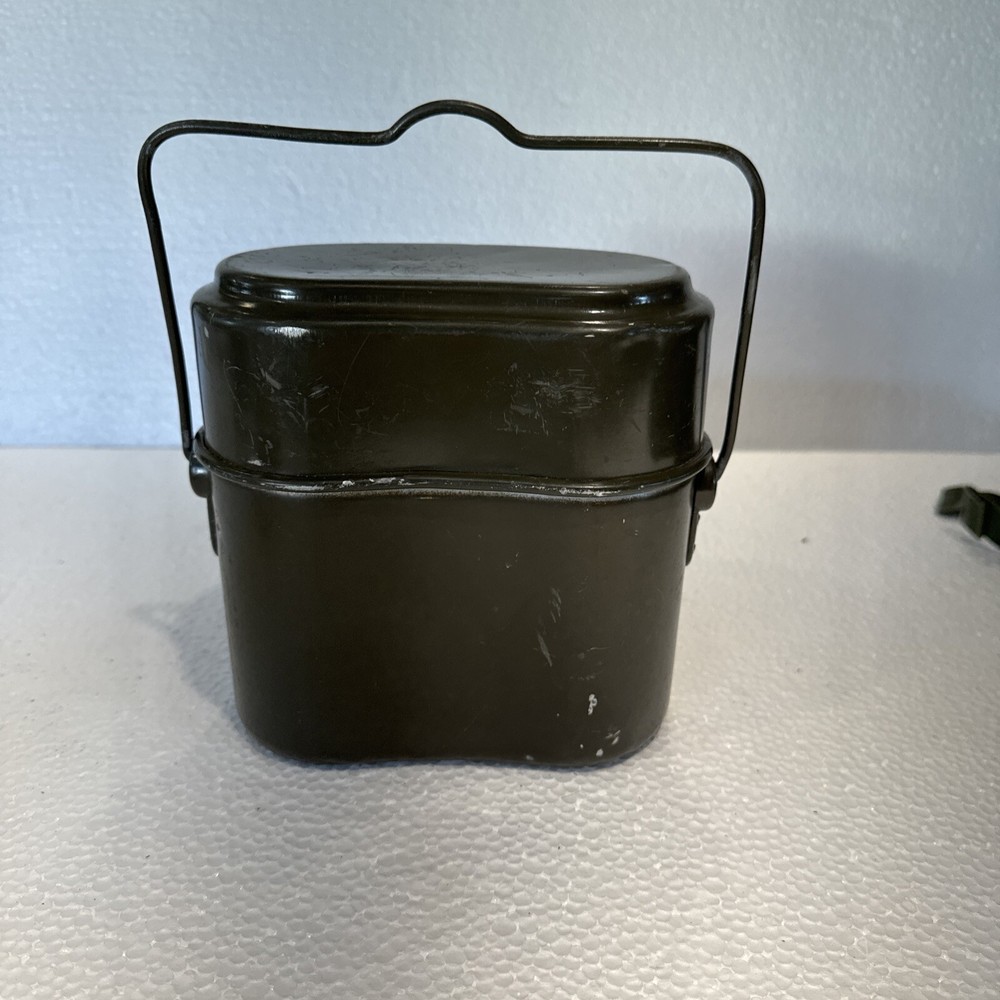 Austrian mess kit camping post World War very fine condition German reenactment