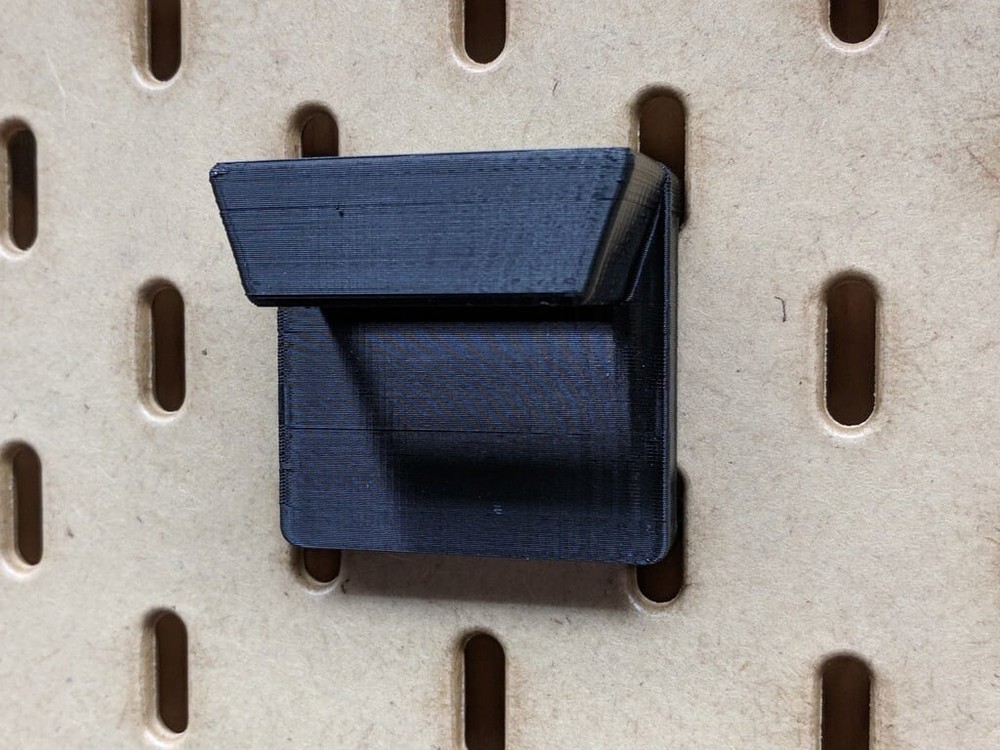 Scissors holder for IKEA Skadis