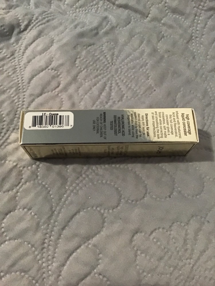 JOUER Essential High Coverage Liquid Concealer CREME new in box
