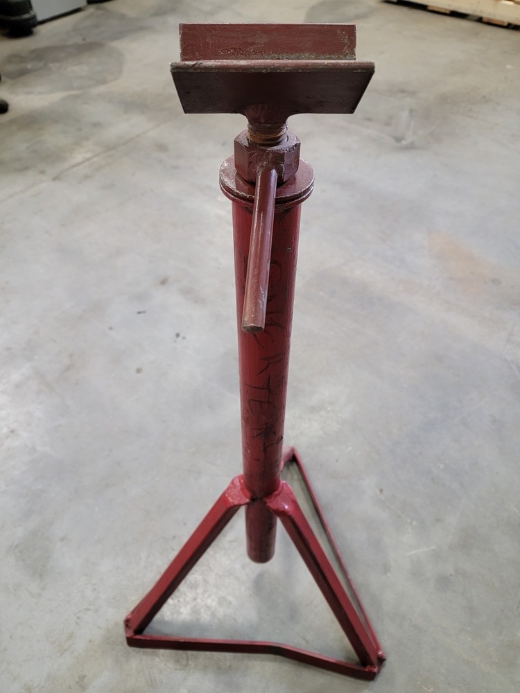 Adjustable Jack/Pipe Stand – Construction