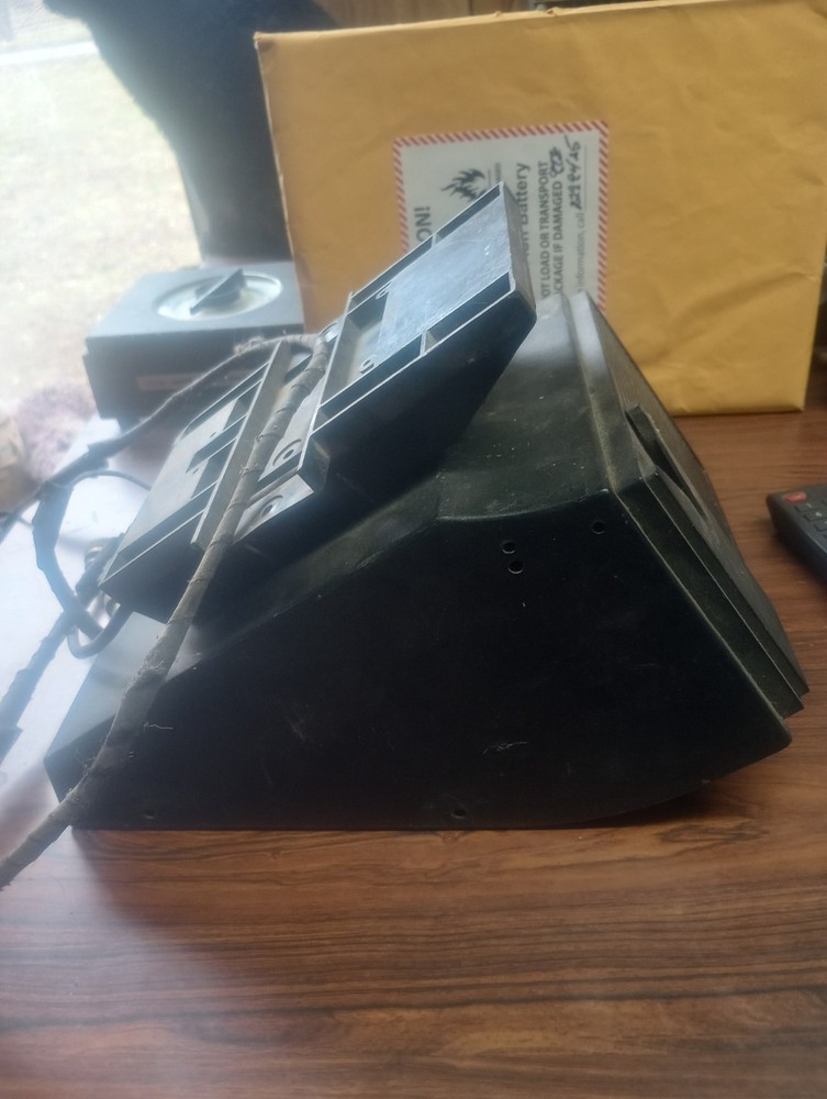 CB Radio Quick Release For Center Hump Mounting