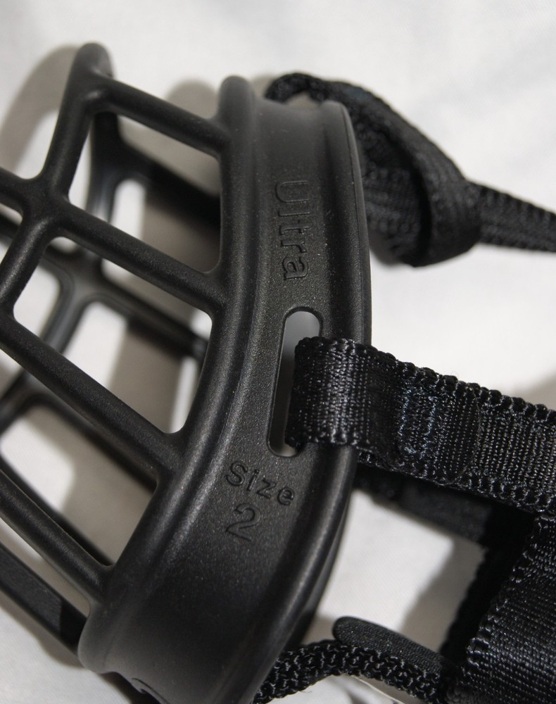 baskerville ultra muzzle size 2 black w/ adjustable cone