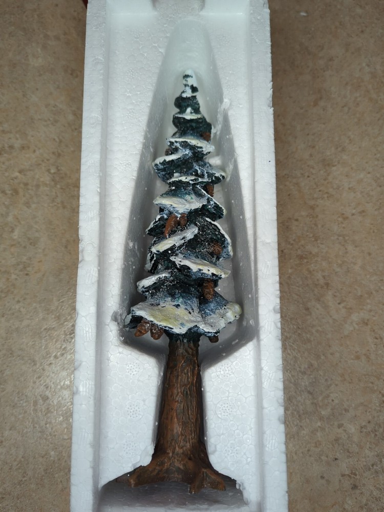 DEPT 56 POLE PINE 10.5" TREE VILLAGE ACCESSORY-5529-8