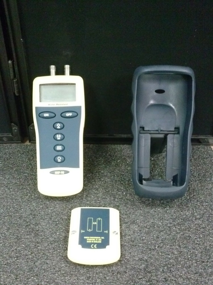 OMEGA Engineering Inc. HHP-90 Handheld Digital Pressure Meter