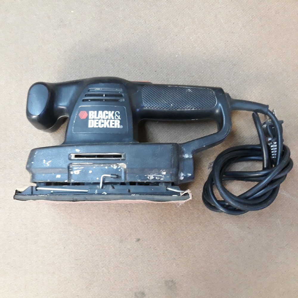 Black & Decker Sander 7448 Type 7