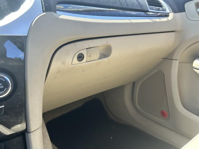 300 2012 Antenna 104676455