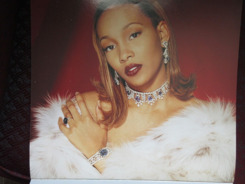 2001 16 MONTH CALENDAR - MONICA