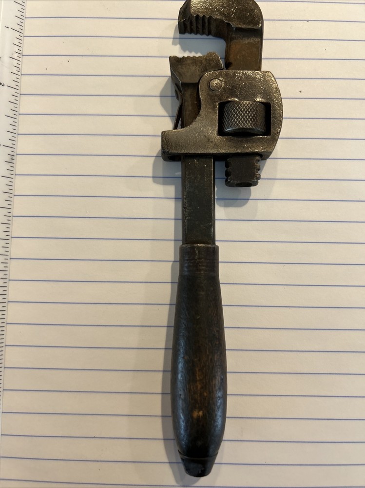 Vintage Tool 7.5 In Pipe Wrench (some Damage)
