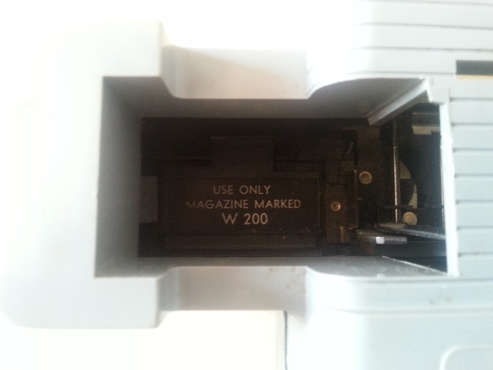 Vintage AIREQUIPT Automatic Slide Viewer Ultramatic