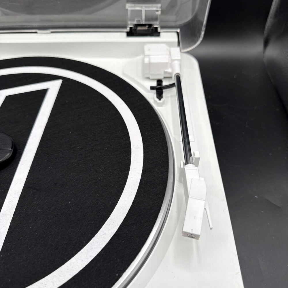 Audio-Technica AT-LP60-BT Automatic Bluetooth Turntable White Tested Working