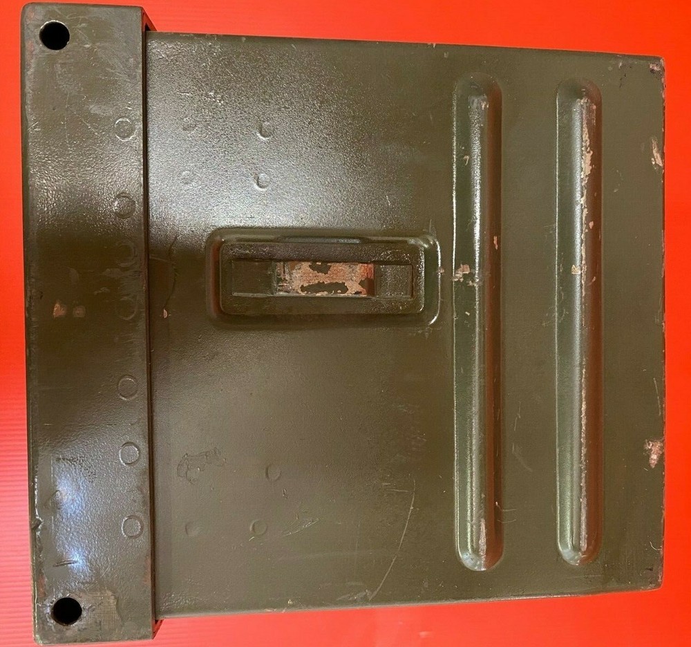 SA-331/U SWITCH BOX FOR SELECTING BETWEEN TWO 5KW 15VAC/1PH/60HZ GENERATORS