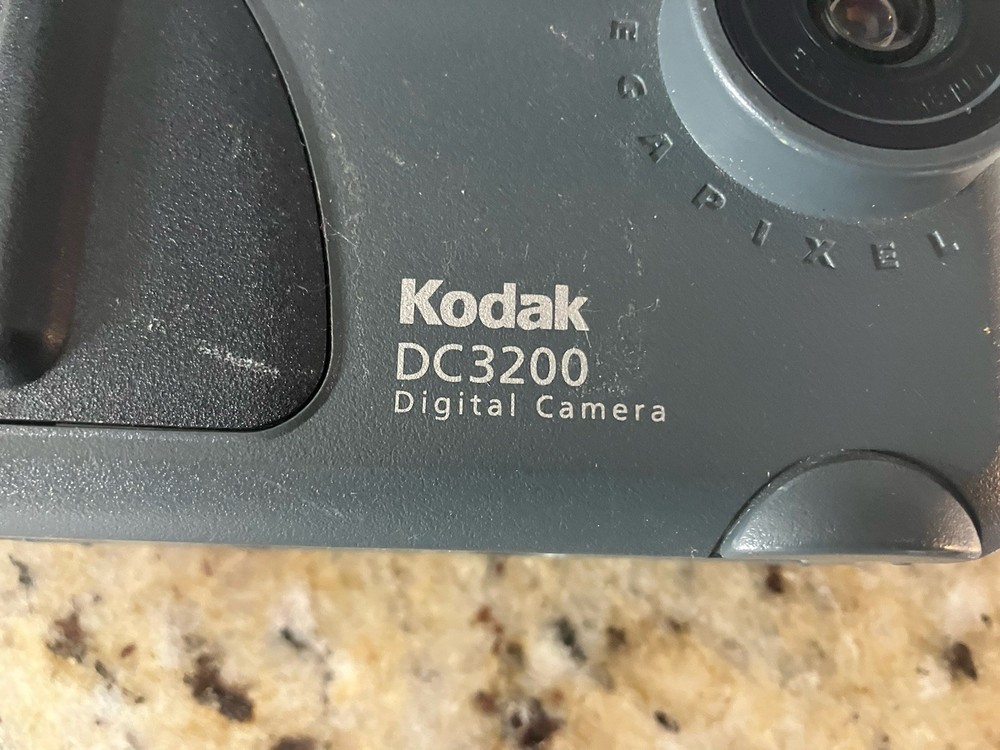 Vintage Kodak DC3200 Camera!!!